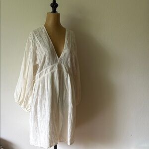 ROVE sz XL Alma mini dress Cream Textured coverup dress like new condition